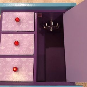 Disney Accessories - Excellent condition! Disney Frozen Jewlry box! Disney Accessories - Excellent condition! Disney Frozen Jewlry box!